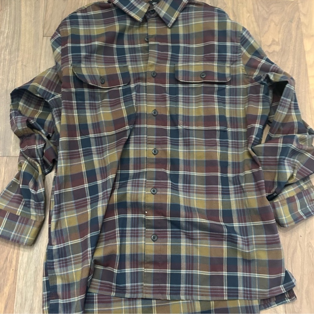 Mountain Hardwear Multicolor Plaid Button-Down Shirt